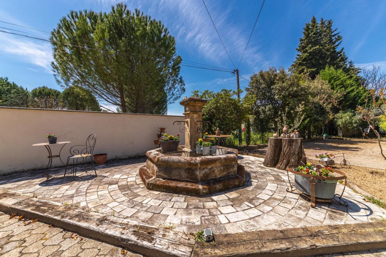 Jade En Provence Hotell Vaison-la-Romaine Exteriör bild